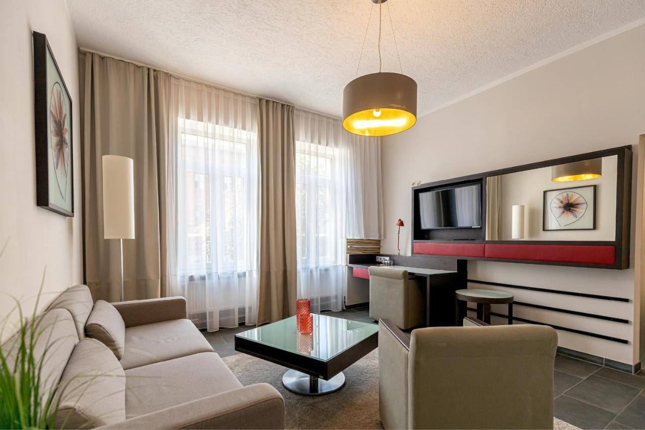 Hotel Garni " Am Domplatz" Эрфурт Экстерьер фото