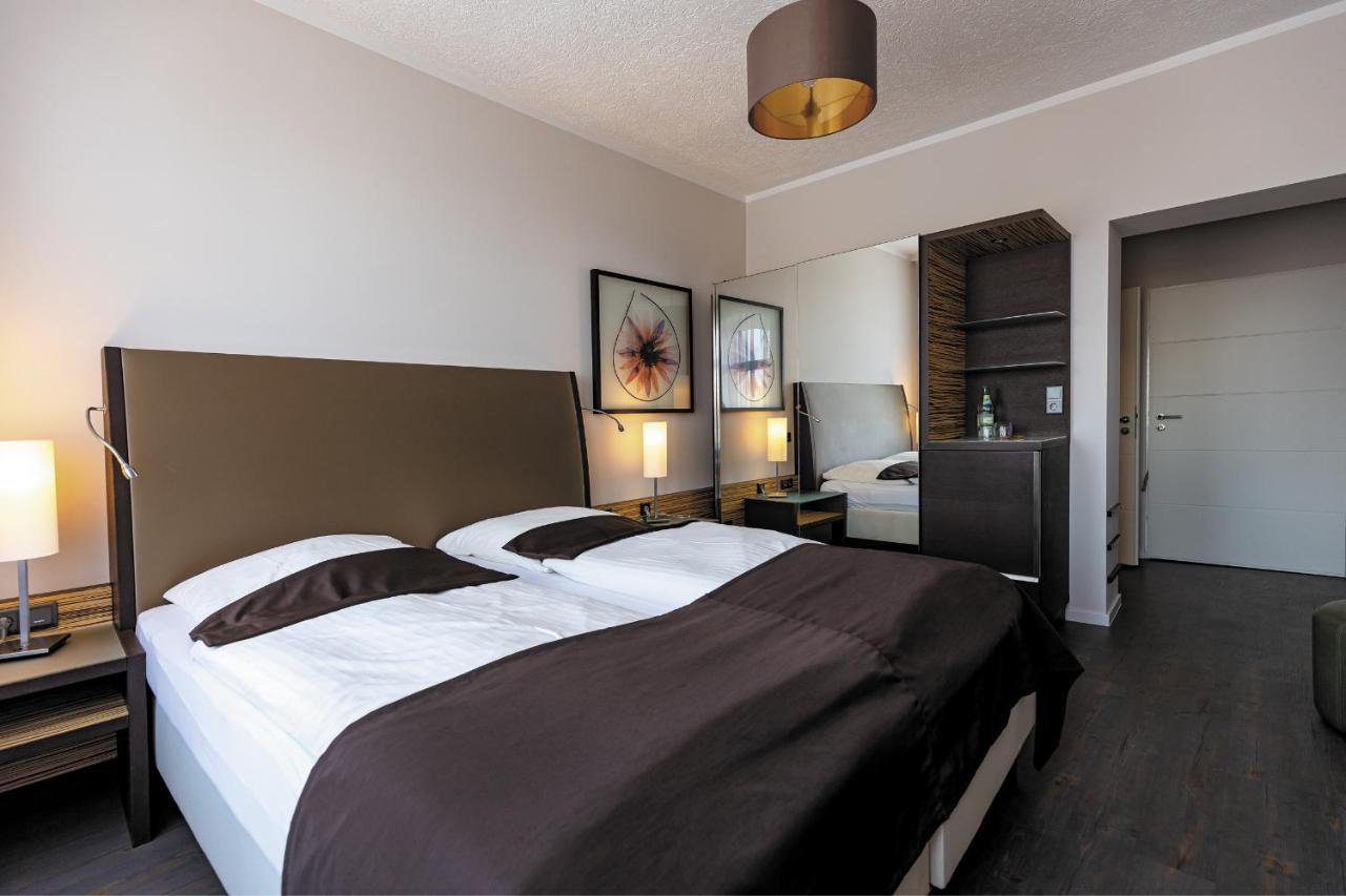 Hotel Garni " Am Domplatz" Эрфурт Экстерьер фото