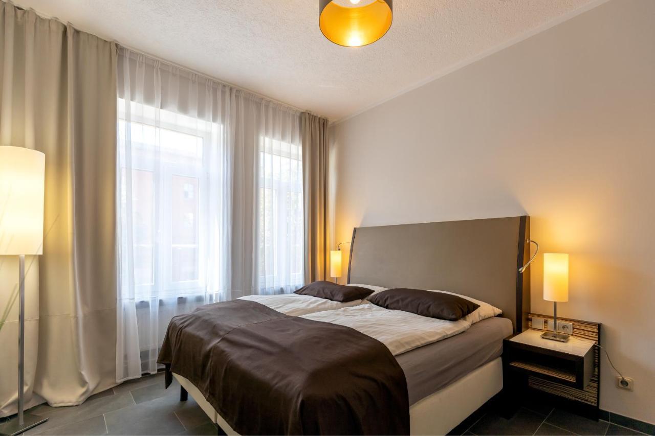 Hotel Garni " Am Domplatz" Эрфурт Экстерьер фото