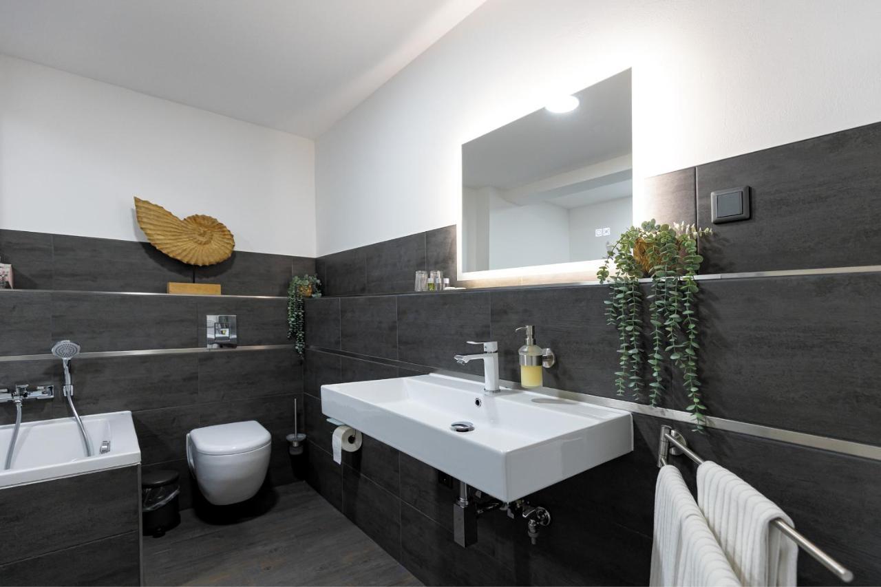Hotel Garni " Am Domplatz" Эрфурт Экстерьер фото