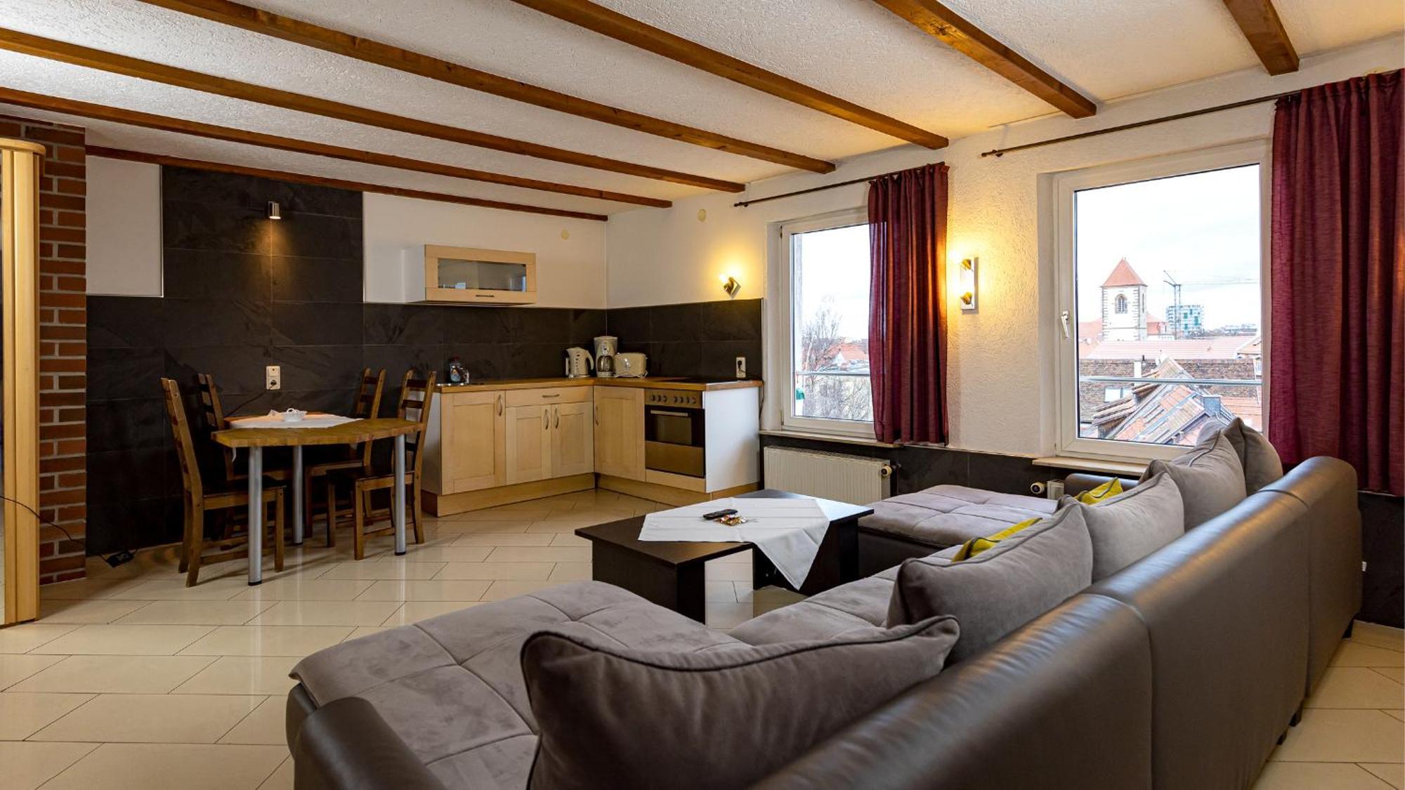 Hotel Garni " Am Domplatz" Эрфурт Экстерьер фото
